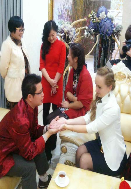 风水师看手相.jpg